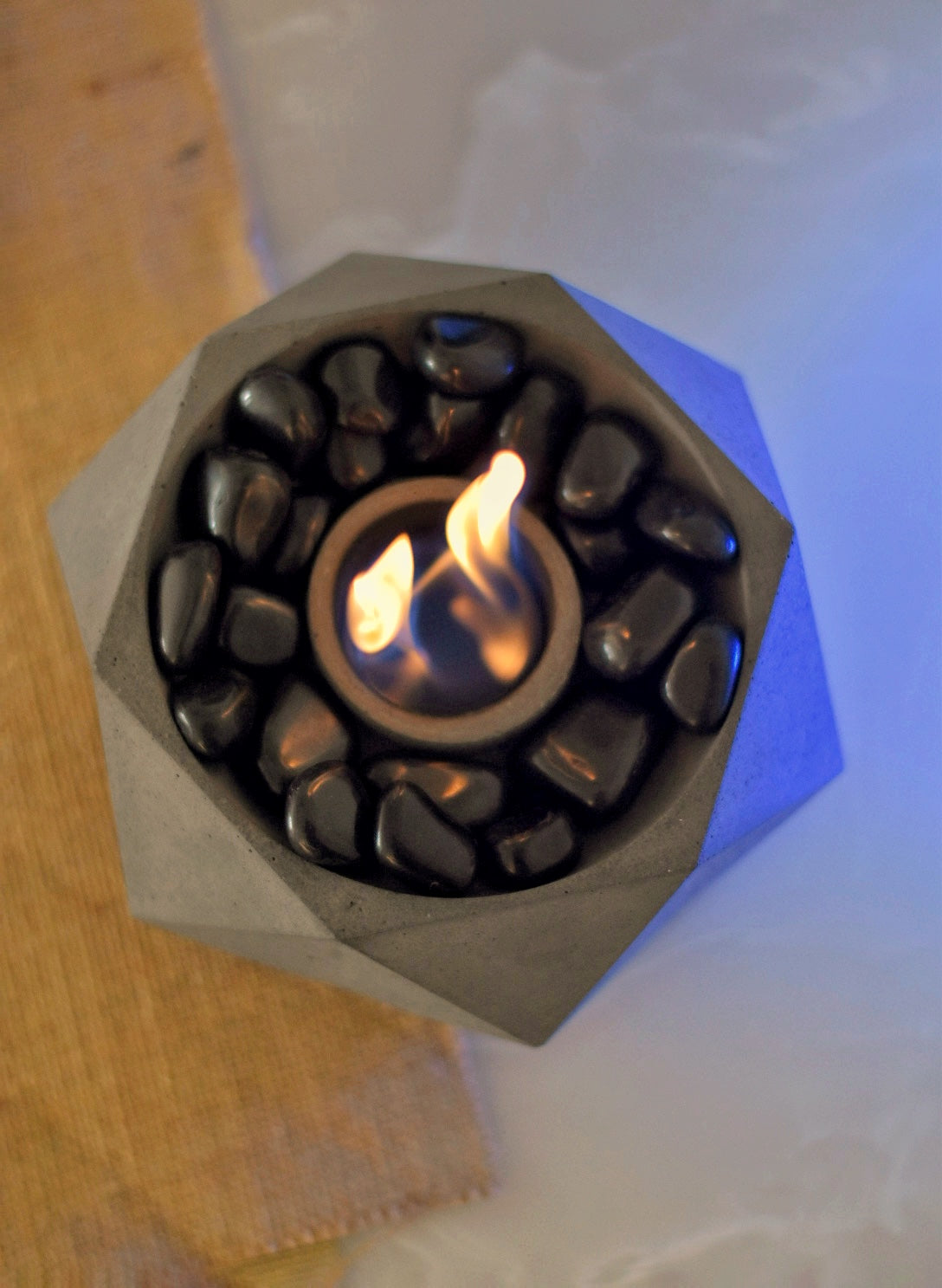 Hexglow Tabletop Fire Pit (with Stones) - Cozfire